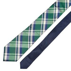 Tommy Hilfiger Plaid 100% Silk Men's Necktie Green Blue White 57” X 3”